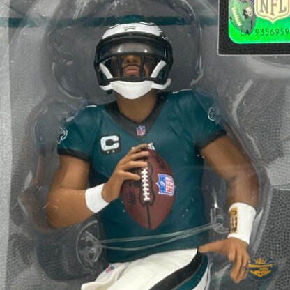Jalen Hurts, 6" Player Figure – Bild 2